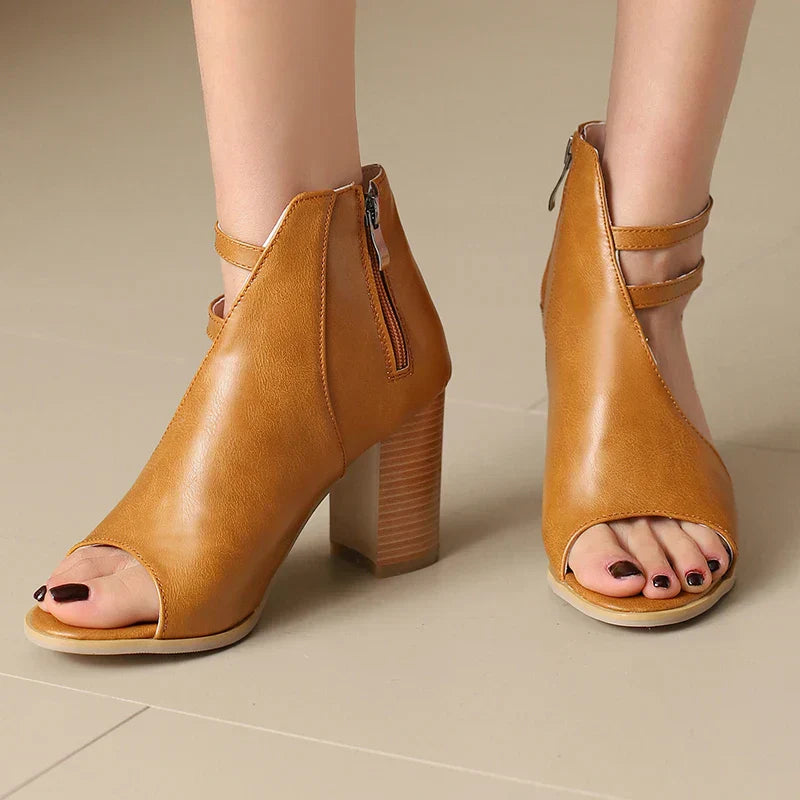 Echelon Cutout Heels